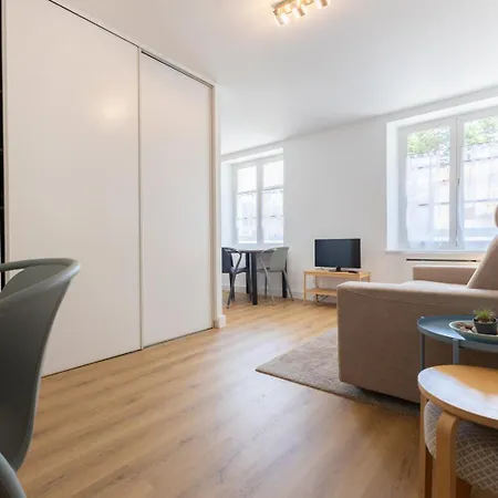Elegant Au Coeur De Lägenhet Bidart